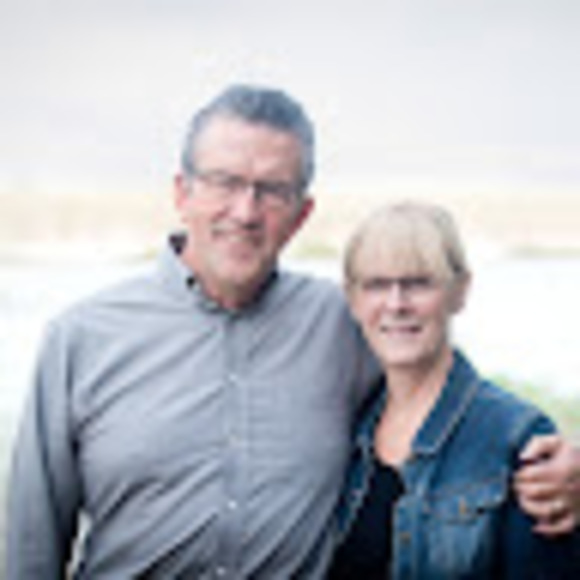 Meet your Posher, Wayne and jolene - Picture 1 of 1